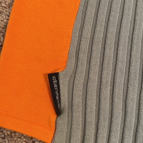 ski sweater Obermeyer size XL runs small never worn - Picture 4 of 6